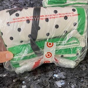 Kate Spade Green Trimmed Black and White Polka Dot Cloth Napkins